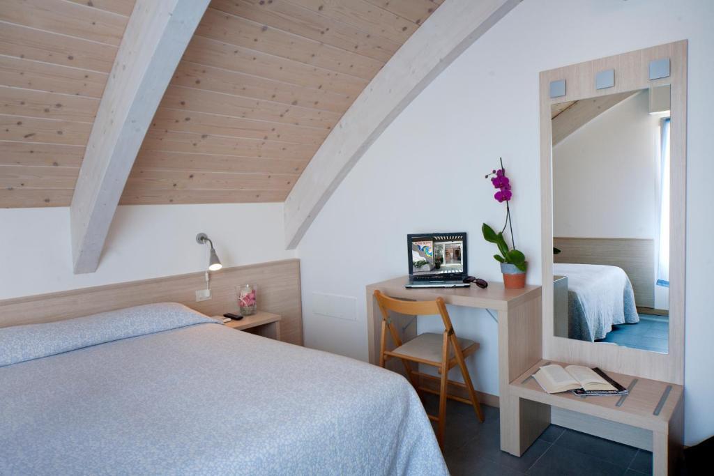 Hotel Norma Misano Adriatico Pokoj fotografie